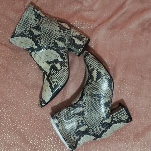 NWOT snake print booties